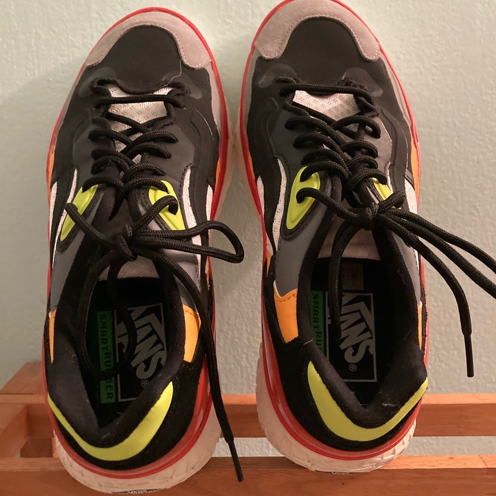 Vans Off The Wall City Trl Shoes Black/True White